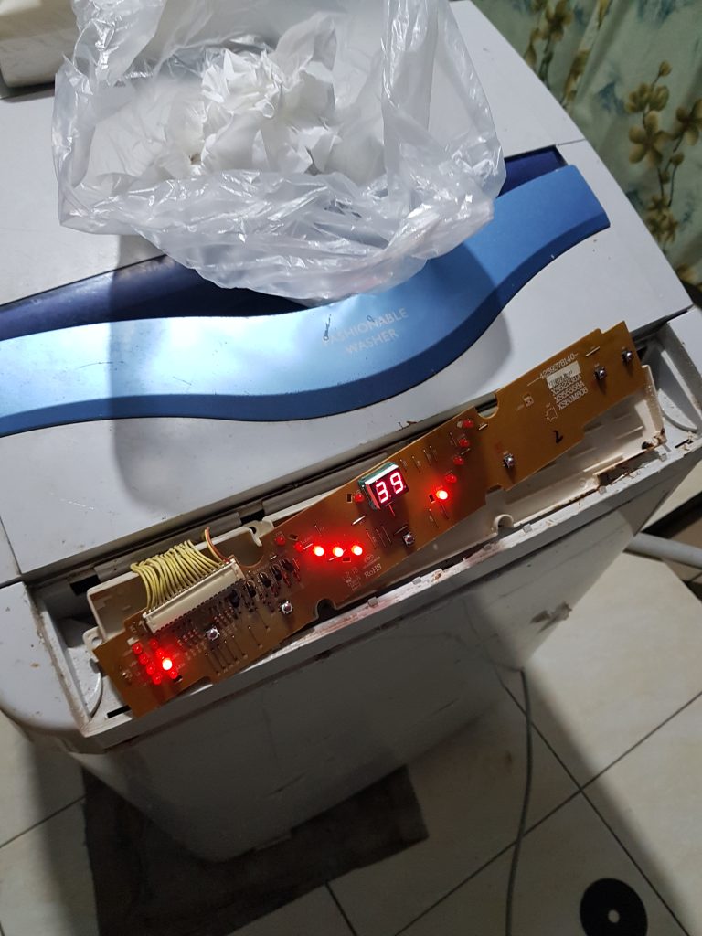 Tombol PCB tidak respon